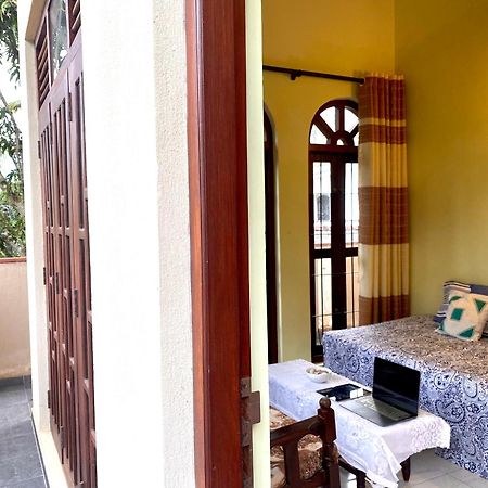 Jayalath Homestay And Apartments Galle Exterior photo