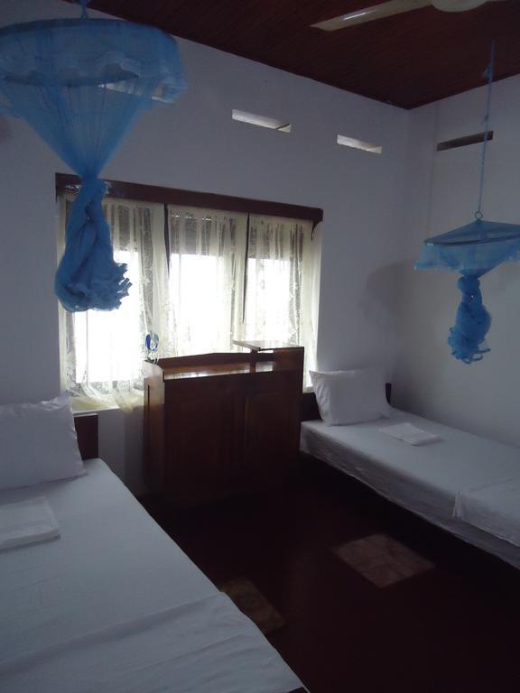 Jayalath Homestay And Apartments Galle Exterior photo